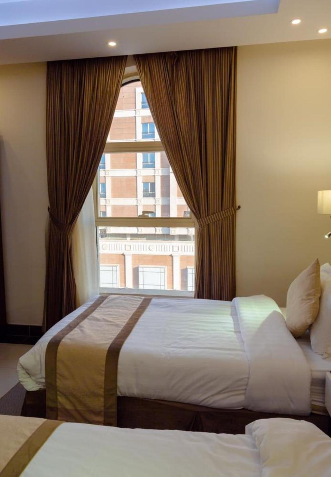 Sun Park Hotel Suites เจดดาห์ ภายนอก รูปภาพ