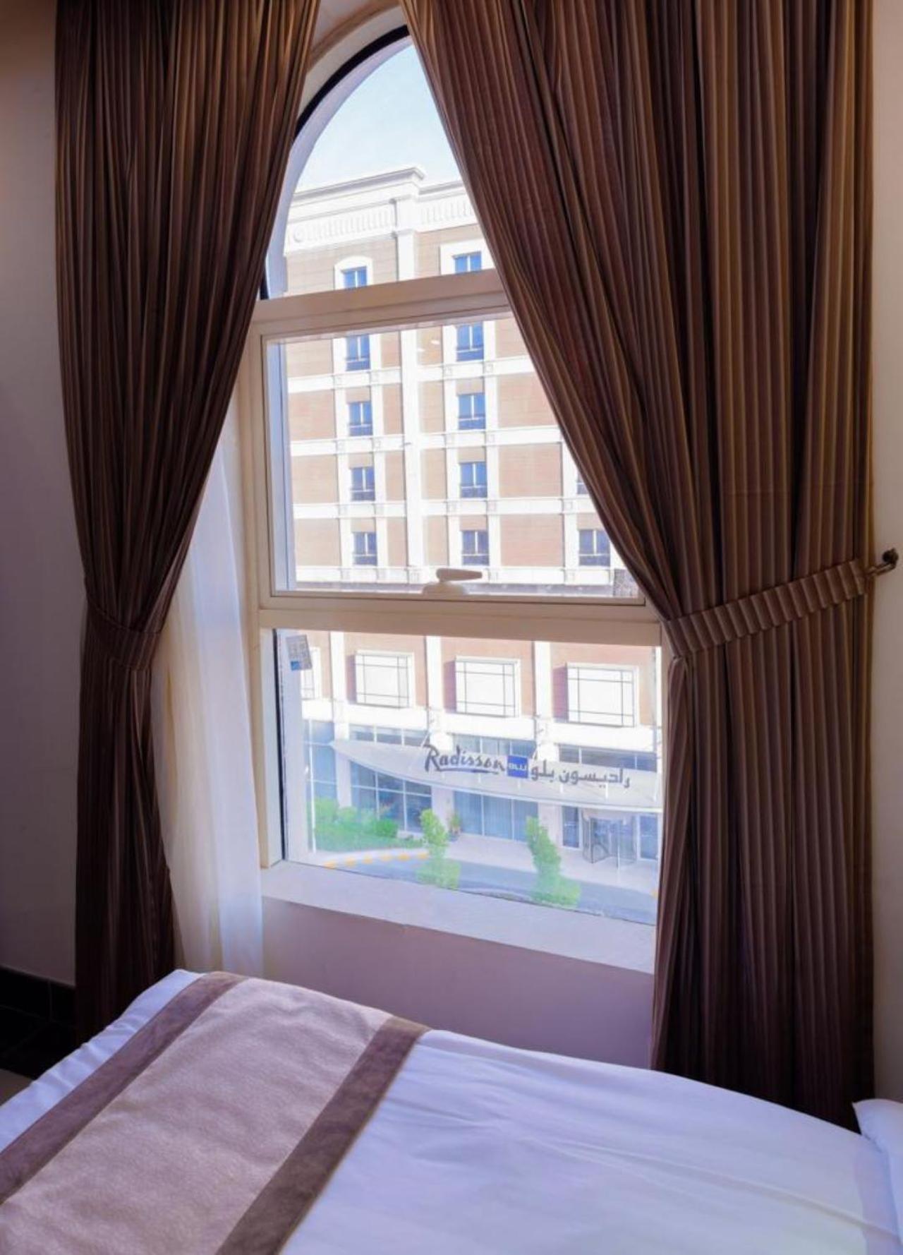 Sun Park Hotel Suites เจดดาห์ ภายนอก รูปภาพ
